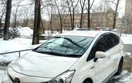 Toyota Prius Alpha I (ZVW40/41), 2012 год, 1 100 000 рублей, 4 фотография