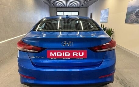 Hyundai Elantra VI рестайлинг, 2017 год, 1 049 000 рублей, 5 фотография