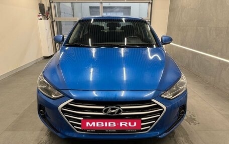 Hyundai Elantra VI рестайлинг, 2017 год, 1 049 000 рублей, 2 фотография