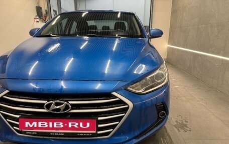 Hyundai Elantra VI рестайлинг, 2017 год, 1 049 000 рублей, 16 фотография