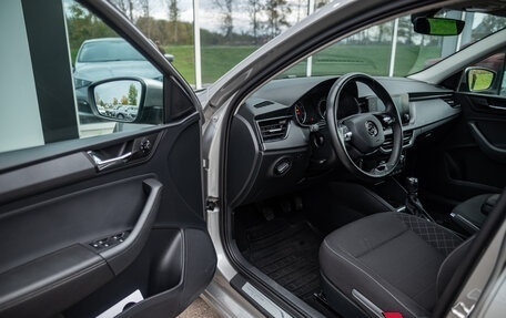 Skoda Rapid II, 2021 год, 1 340 000 рублей, 10 фотография