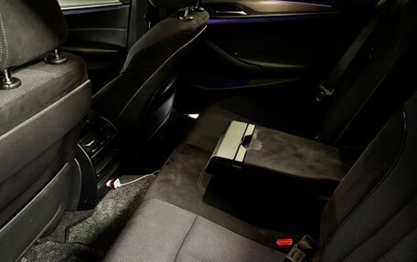 BMW 5 серия, 2017 год, 2 850 000 рублей, 4 фотография