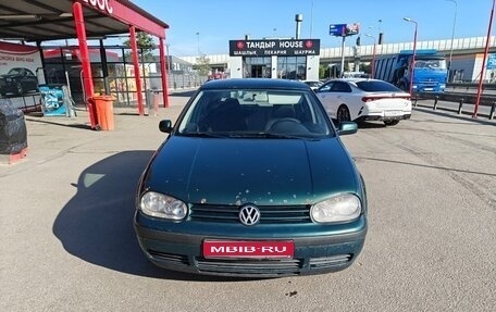 Volkswagen Golf IV, 2001 год, 280 000 рублей, 1 фотография