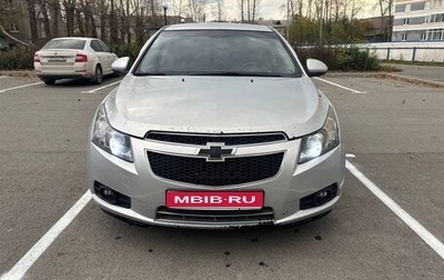 Chevrolet Cruze II, 2010 год, 700 000 рублей, 1 фотография