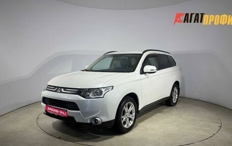 Mitsubishi Outlander III рестайлинг 3, 2012 год, 1 199 000 рублей, 1 фотография