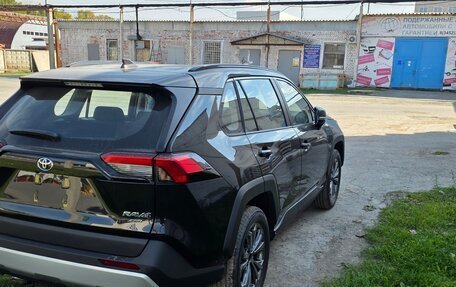 Toyota RAV4, 2025 год, 4 200 000 рублей, 7 фотография