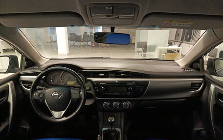 Toyota Corolla, 2013 год, 1 259 000 рублей, 14 фотография
