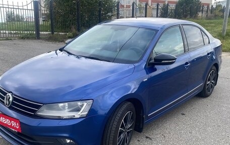 Volkswagen Jetta VI, 2017 год, 1 550 000 рублей, 3 фотография