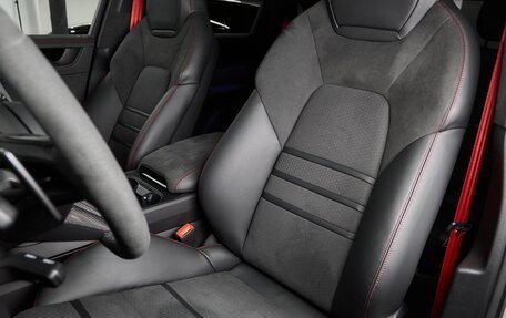 Porsche Cayenne III, 2024 год, 17 900 000 рублей, 14 фотография