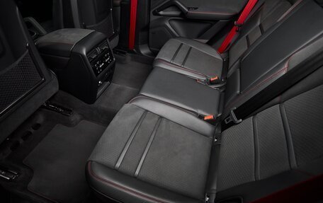 Porsche Cayenne III, 2024 год, 17 900 000 рублей, 15 фотография