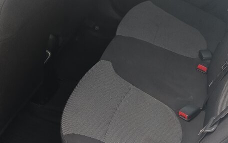 Hyundai Solaris II рестайлинг, 2012 год, 680 000 рублей, 9 фотография