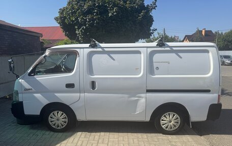 Nissan Caravan IV, 2005 год, 650 000 рублей, 5 фотография