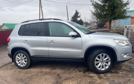 Volkswagen Tiguan I, 2010 год, 760 000 рублей, 2 фотография