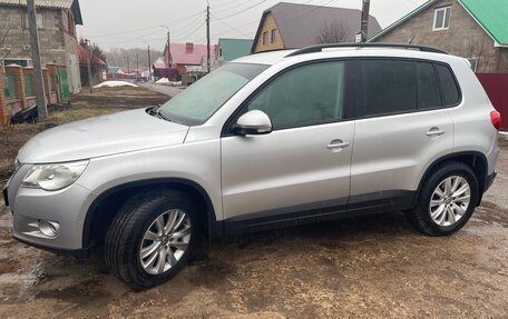 Volkswagen Tiguan I, 2010 год, 760 000 рублей, 3 фотография