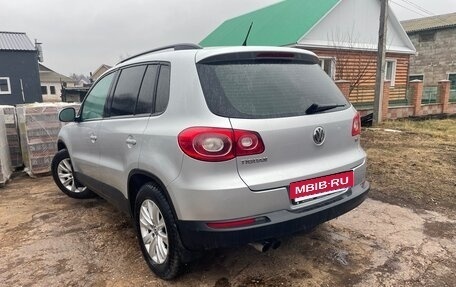 Volkswagen Tiguan I, 2010 год, 760 000 рублей, 6 фотография
