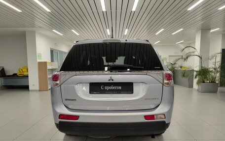 Mitsubishi Outlander III рестайлинг 3, 2012 год, 1 150 000 рублей, 3 фотография