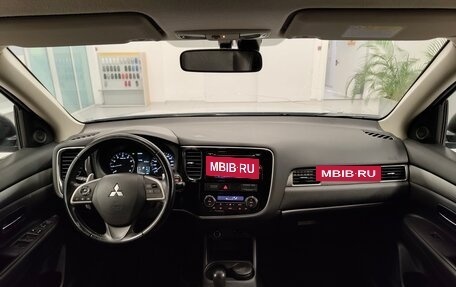 Mitsubishi Outlander III рестайлинг 3, 2012 год, 1 150 000 рублей, 5 фотография