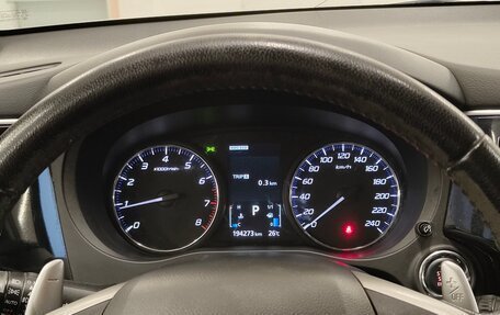 Mitsubishi Outlander III рестайлинг 3, 2012 год, 1 150 000 рублей, 10 фотография