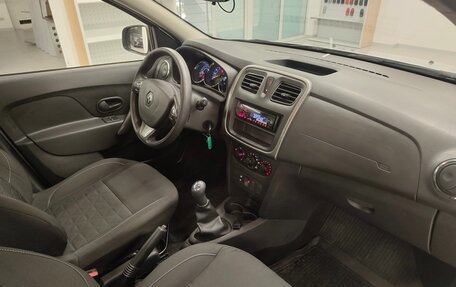 Renault Sandero II рестайлинг, 2017 год, 939 000 рублей, 7 фотография