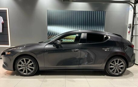 Mazda 3, 2021 год, 2 250 000 рублей, 8 фотография