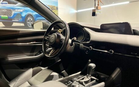 Mazda 3, 2021 год, 2 250 000 рублей, 16 фотография