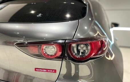 Mazda 3, 2021 год, 2 250 000 рублей, 10 фотография