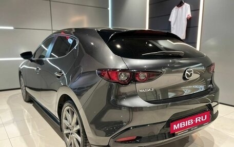 Mazda 3, 2021 год, 2 250 000 рублей, 7 фотография