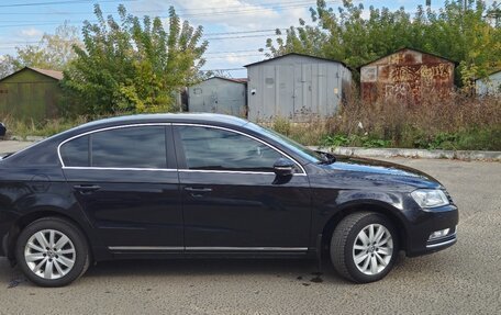 Volkswagen Passat B7, 2013 год, 810 000 рублей, 4 фотография