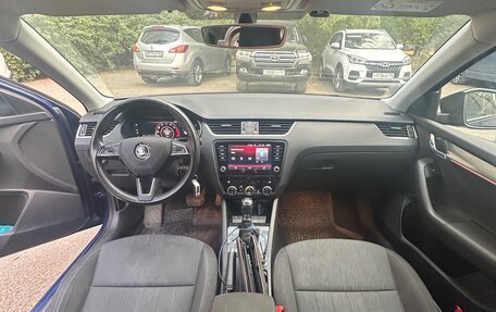 Skoda Octavia, 2018 год, 2 200 000 рублей, 10 фотография