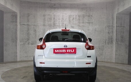 Nissan Juke II, 2011 год, 772 000 рублей, 7 фотография