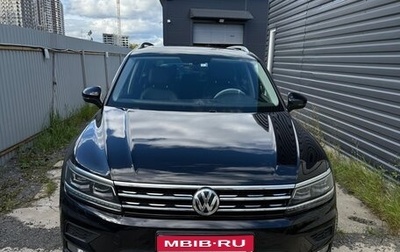 Volkswagen Tiguan II, 2018 год, 3 200 000 рублей, 1 фотография