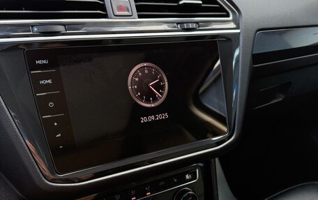Volkswagen Tiguan II, 2018 год, 3 200 000 рублей, 10 фотография