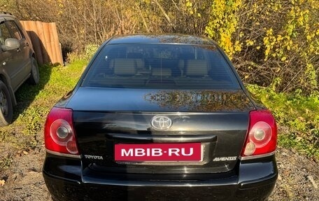 Toyota Avensis III рестайлинг, 2006 год, 950 000 рублей, 3 фотография