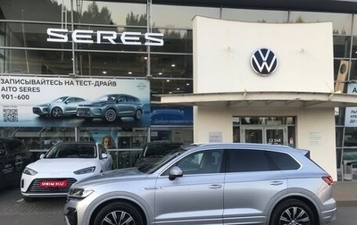 Volkswagen Touareg III, 2018 год, 4 390 000 рублей, 1 фотография
