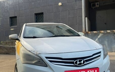 Hyundai Solaris II рестайлинг, 2015 год, 625 000 рублей, 7 фотография