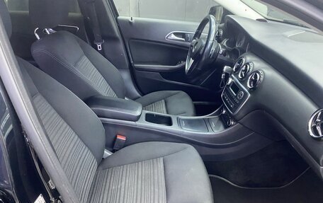 Mercedes-Benz A-Класс, 2013 год, 900 000 рублей, 6 фотография
