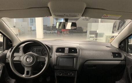 Volkswagen Polo VI (EU Market), 2013 год, 887 000 рублей, 17 фотография