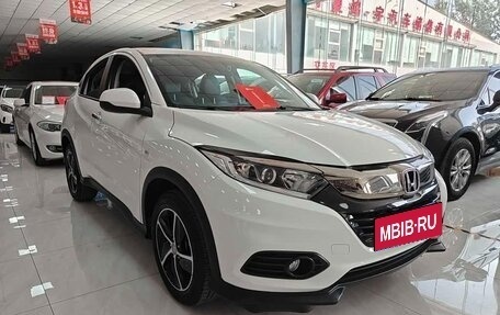 Honda Vezel, 2022 год, 1 696 000 рублей, 3 фотография