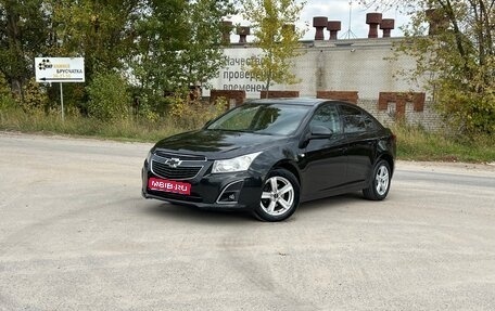 Chevrolet Cruze II, 2013 год, 645 000 рублей, 1 фотография