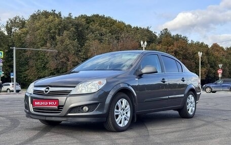 Opel Astra H, 2011 год, 675 000 рублей, 1 фотография