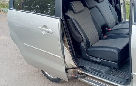 Mazda 5 I рестайлинг, 2006 год, 550 000 рублей, 6 фотография