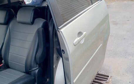 Mazda 5 I рестайлинг, 2006 год, 550 000 рублей, 10 фотография