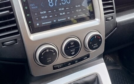 Mazda 5 I рестайлинг, 2006 год, 550 000 рублей, 8 фотография