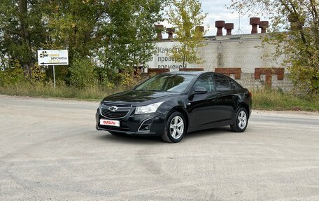 Chevrolet Cruze II, 2013 год, 645 000 рублей, 2 фотография