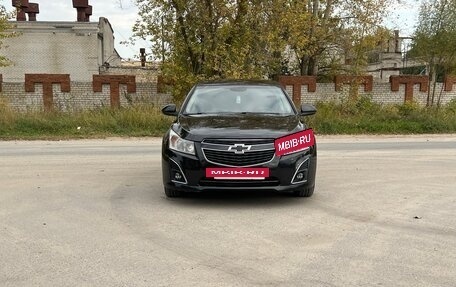 Chevrolet Cruze II, 2013 год, 645 000 рублей, 3 фотография