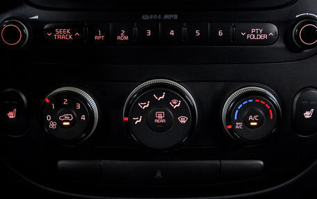 KIA Soul II рестайлинг, 2014 год, 1 092 000 рублей, 23 фотография