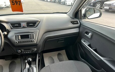 KIA Rio III рестайлинг, 2016 год, 1 379 000 рублей, 15 фотография