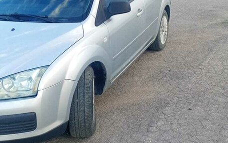 Ford Focus II рестайлинг, 2005 год, 499 000 рублей, 2 фотография