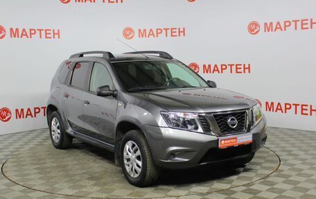 Nissan Terrano III, 2016 год, 1 188 000 рублей, 3 фотография