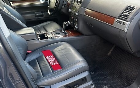 Volkswagen Touareg III, 2008 год, 918 000 рублей, 7 фотография